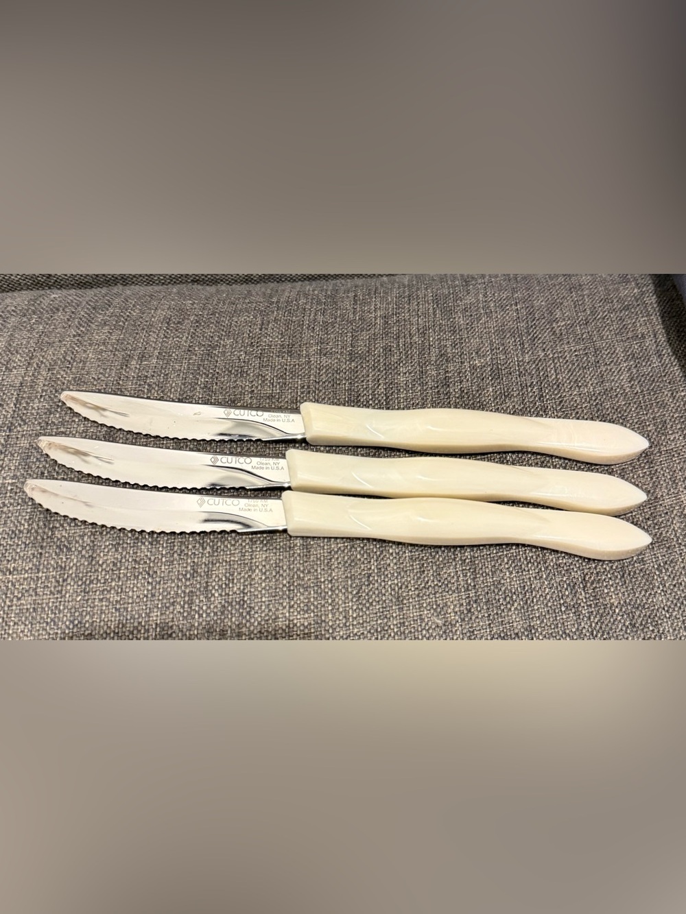 Cutco 1759 White Pearl Handle Serrated Steak Butter Knife Set of 3 Discontinued
